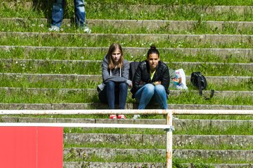 Bild 196 - B-Juniorinnen Holstein Kiel - FF USV Jena : Ergebnis: 3:1